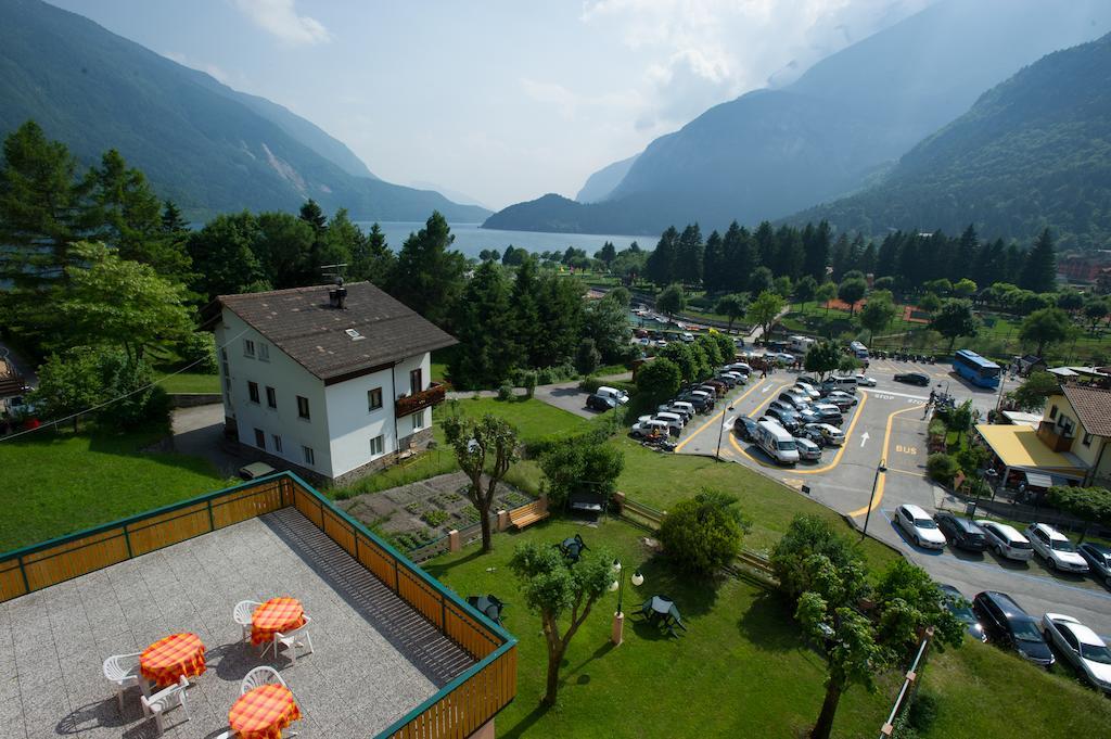 Albergo Italia Molveno Cameră foto